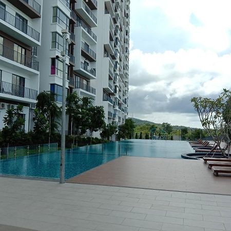 Luffy Mogiwara Homestay Sandakan Exteriör bild