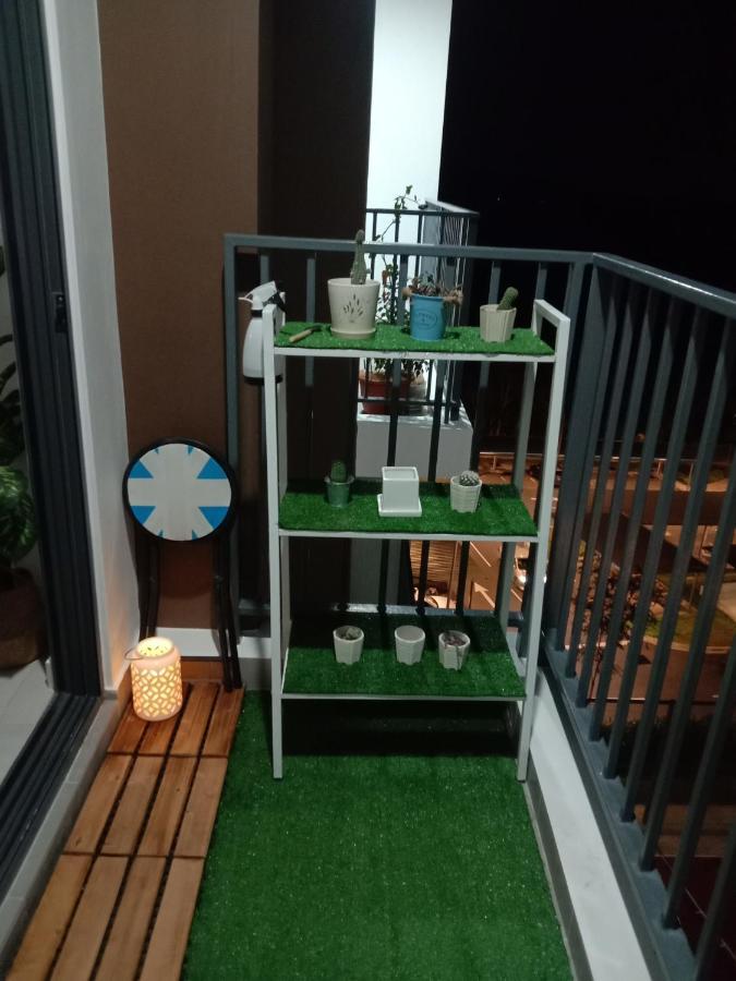 Luffy Mogiwara Homestay Sandakan Exteriör bild