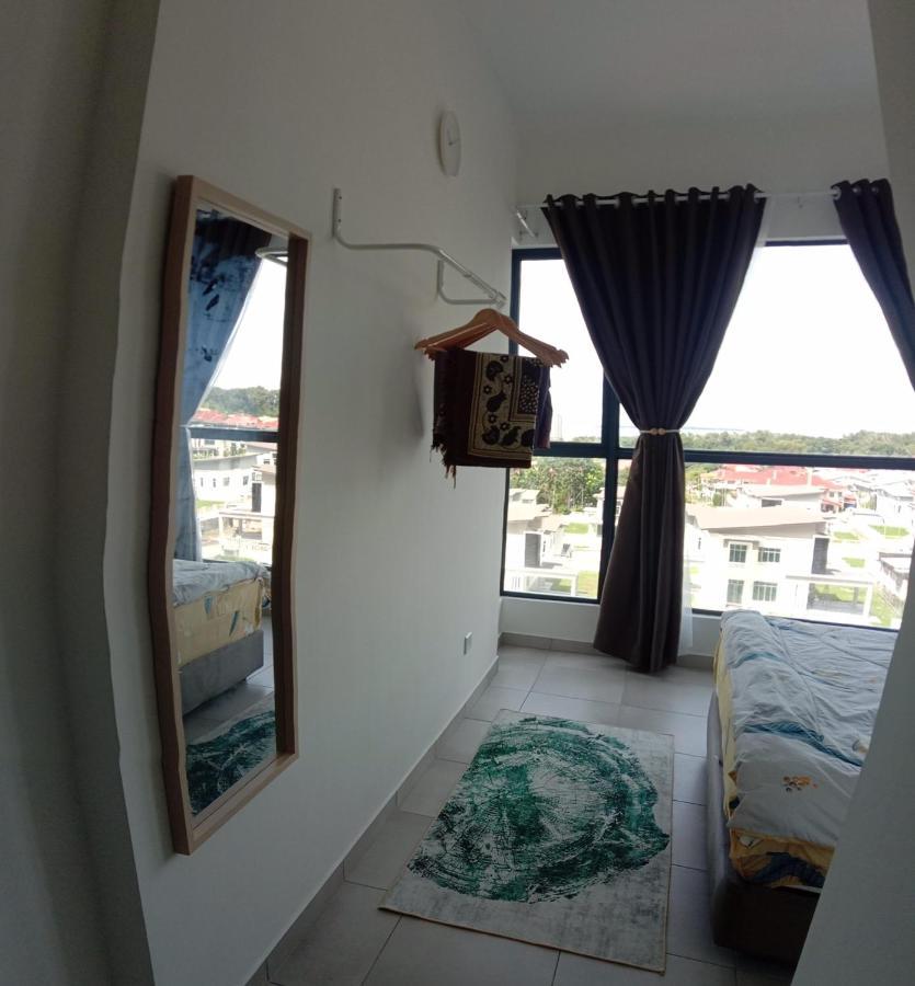 Luffy Mogiwara Homestay Sandakan Exteriör bild